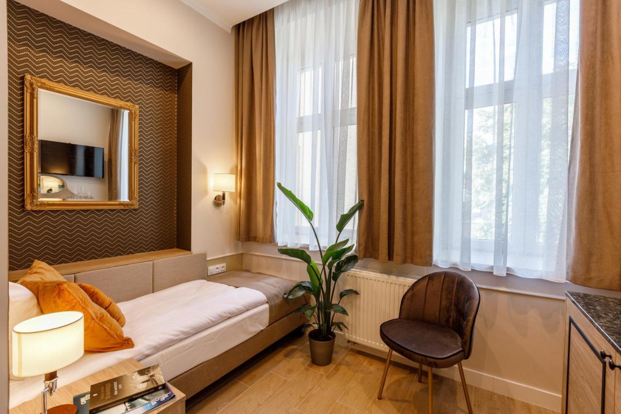 Ar Apartamenty Poznan Bagian luar foto