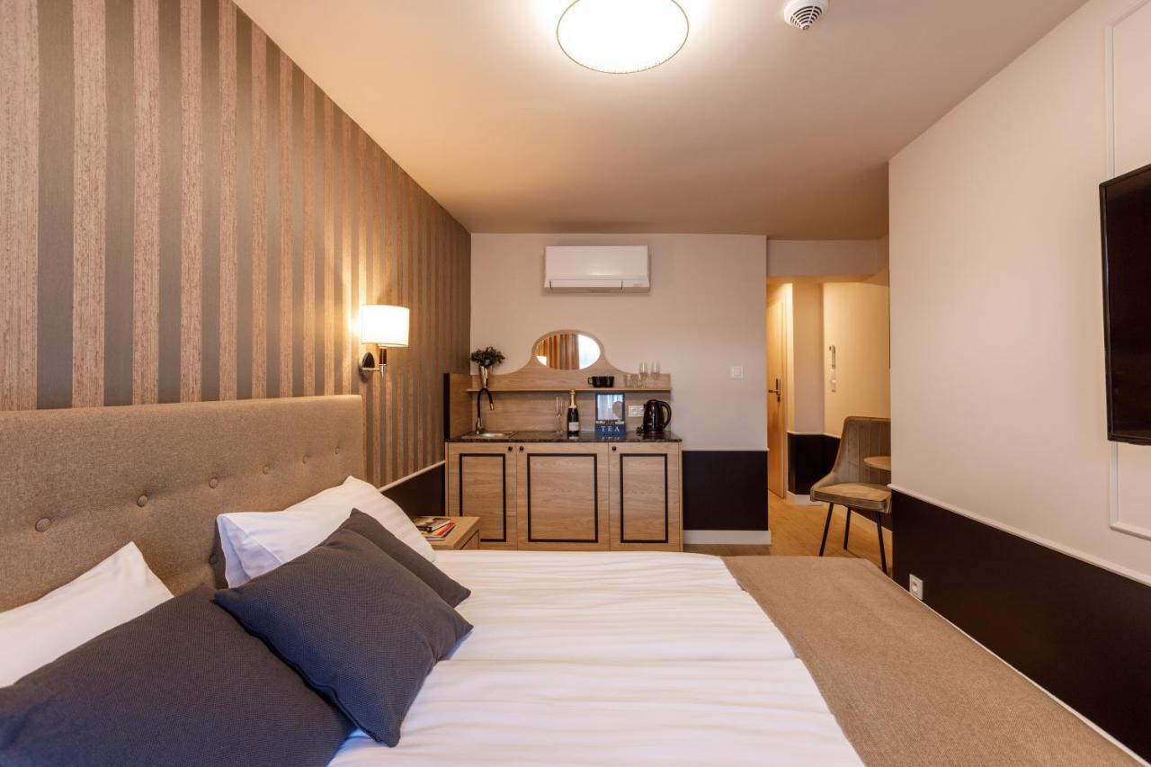 Ar Apartamenty Poznan Bagian luar foto